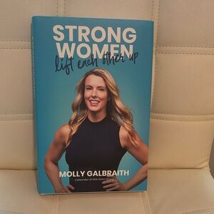 Women’s Sleeveless Top - Black